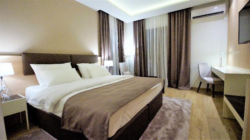 Hotel Villa Gracia Budva Exteriör bild