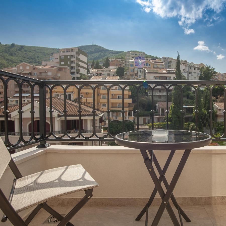 Hotel Villa Gracia Budva Exteriör bild